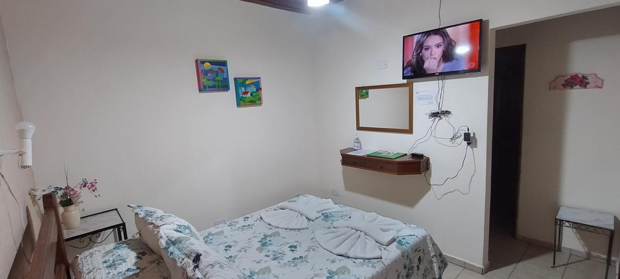 Hospedagem Vila Rica - 500M Do Centro De Cunha Sp Eksteriør bilde
