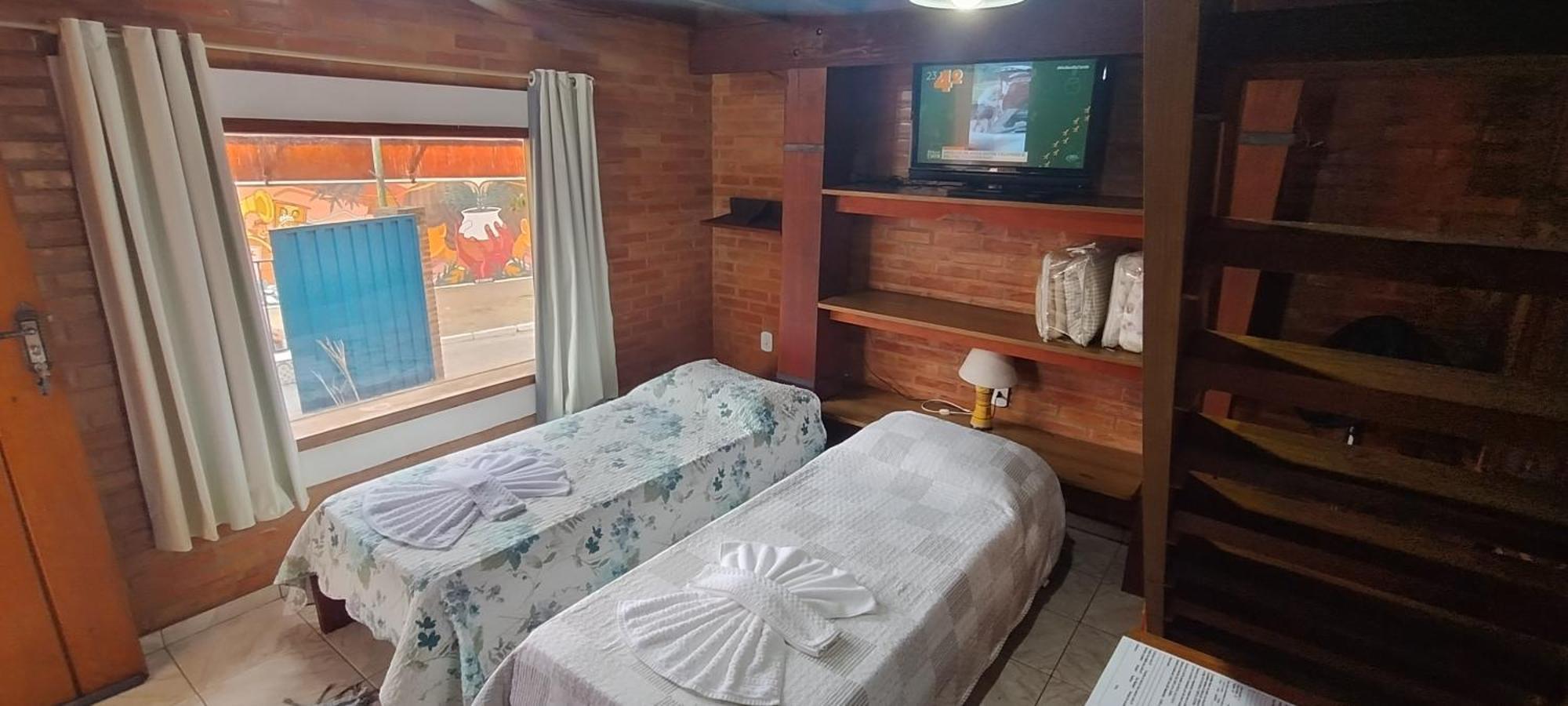 Hospedagem Vila Rica - 500M Do Centro De Cunha Sp Eksteriør bilde